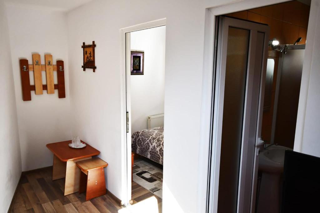 Casa Stefanut Hotel Moeciu De Sus Buitenkant foto