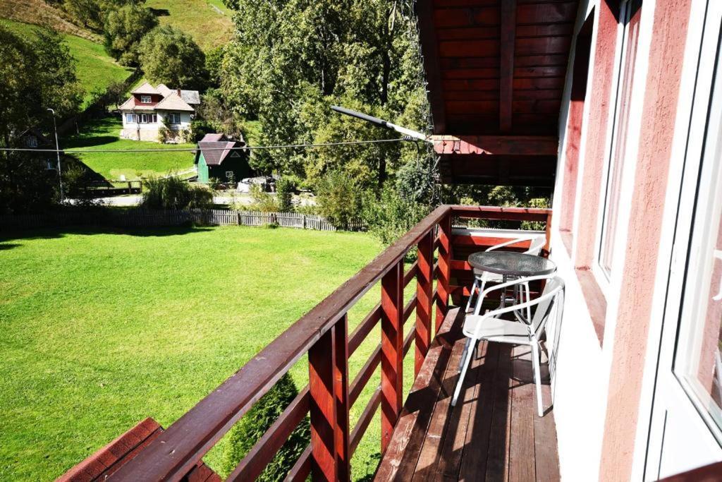 Casa Stefanut Hotel Moeciu De Sus Buitenkant foto