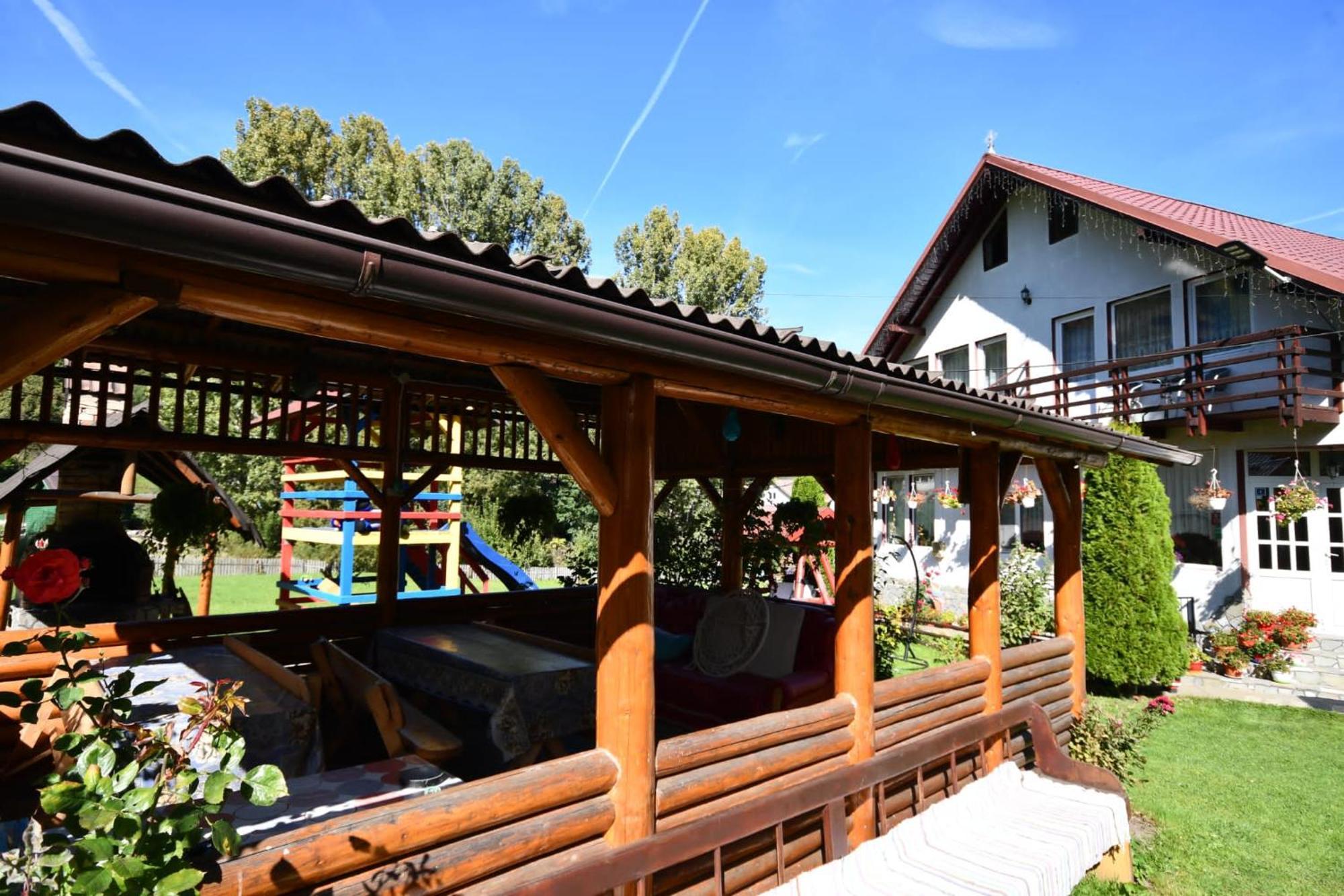 Casa Stefanut Hotel Moeciu De Sus Buitenkant foto